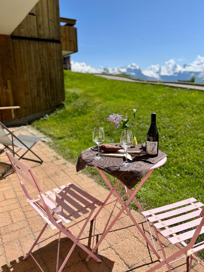 1600, Au Pied Apartment