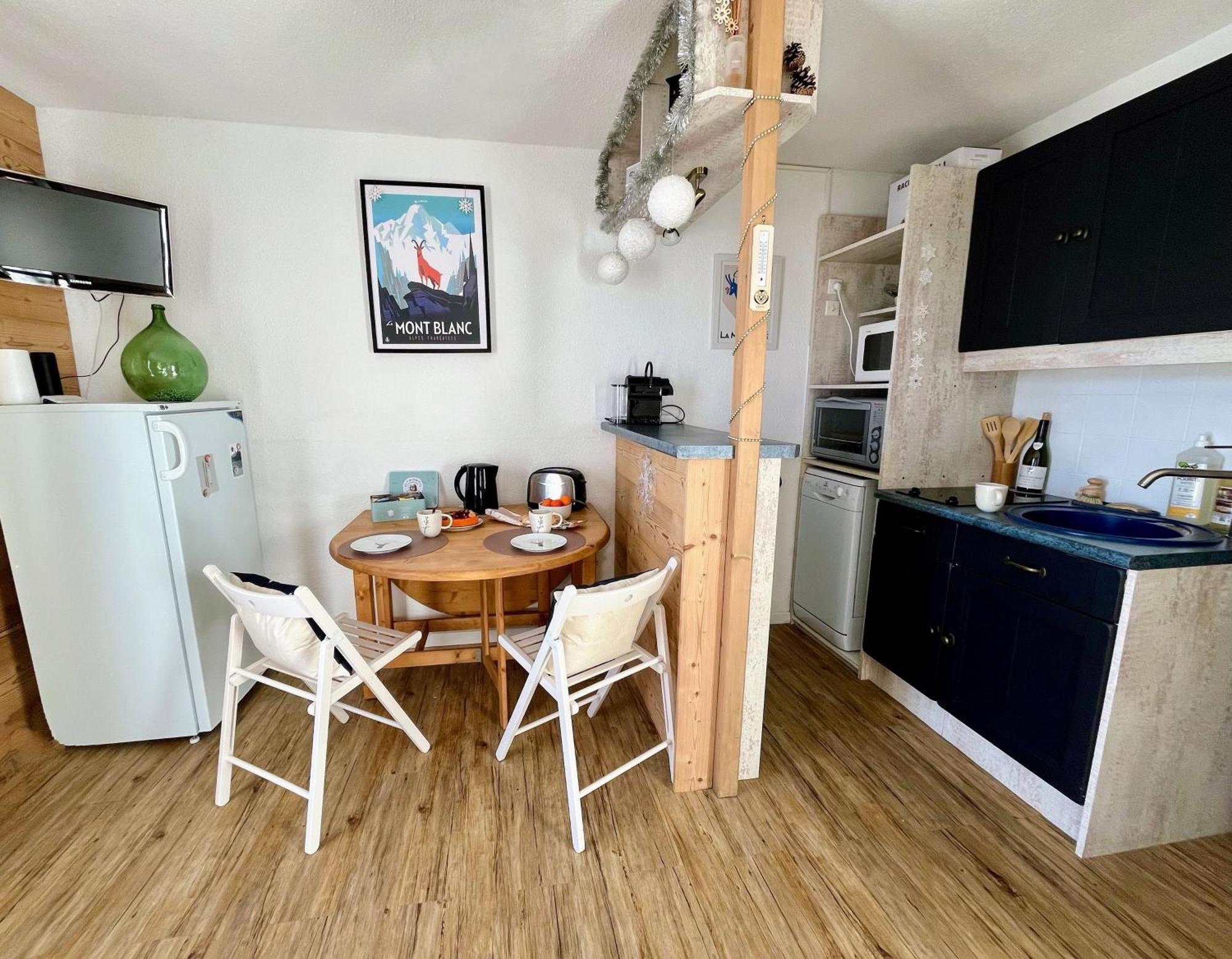 1600, Au Pied Apartment Samoens